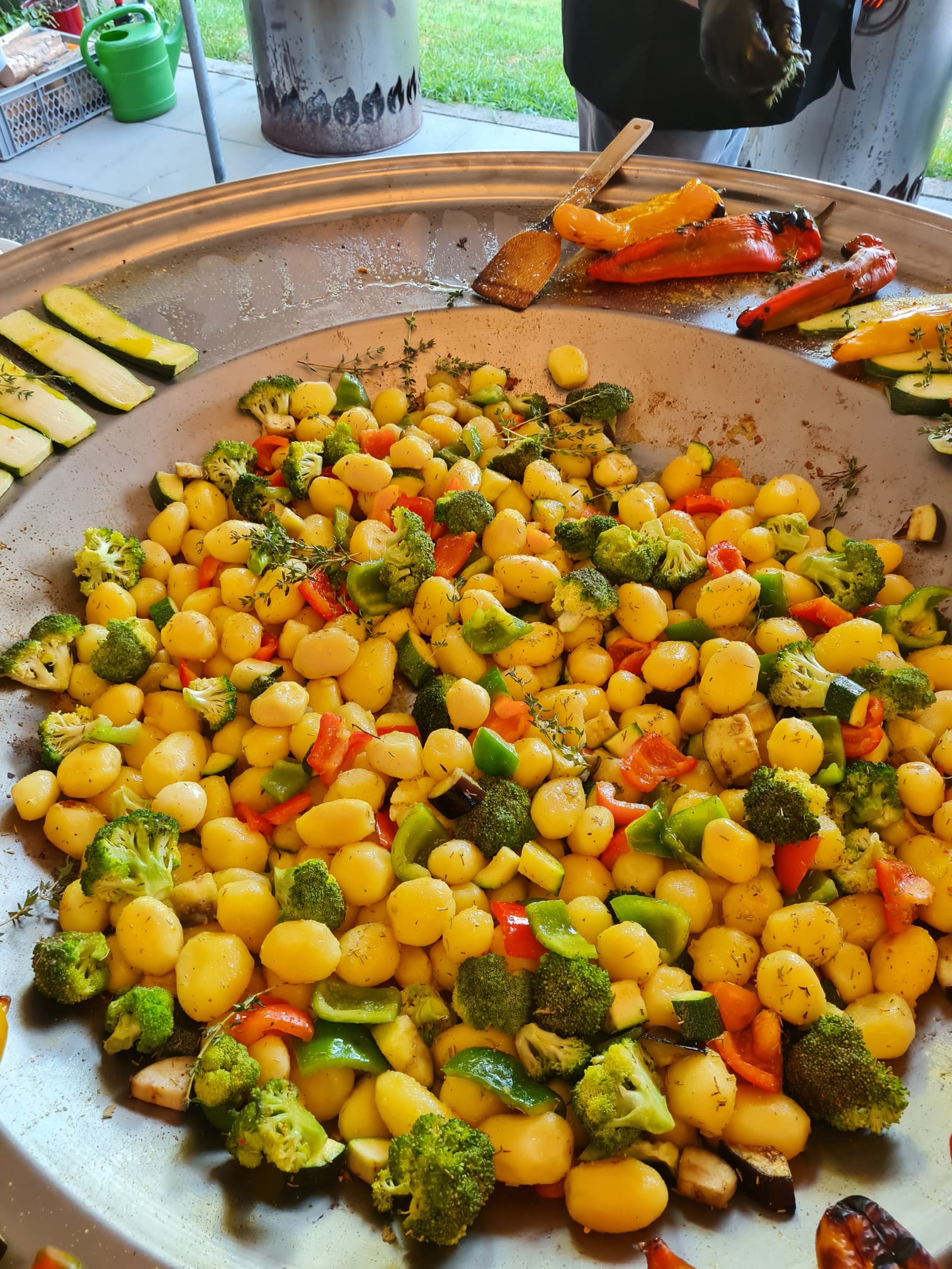 Gemüsepfanne vom Catering im Restaurant Picok